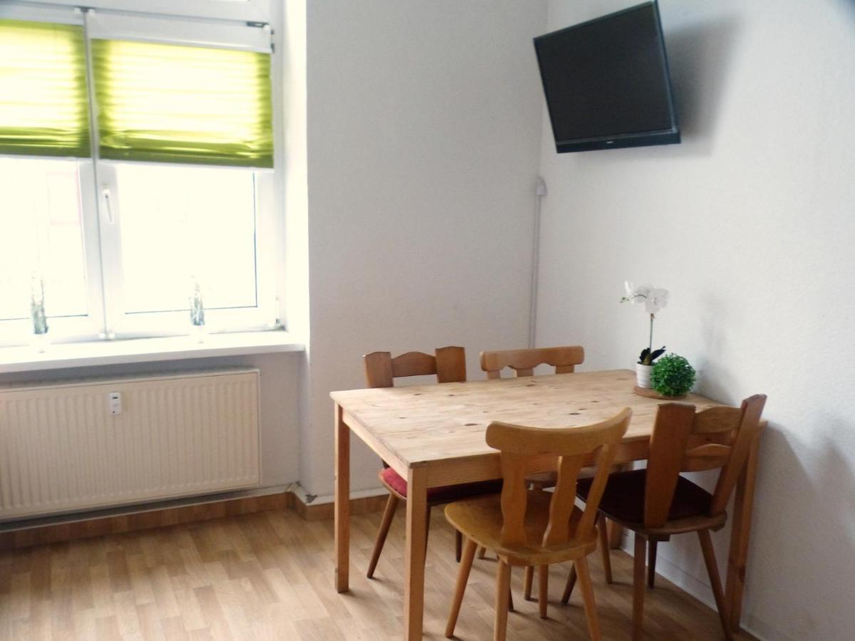 Sunnyhome Monteurwohnungen Und Apartments In แอร์ฟวร์ท ภายนอก รูปภาพ